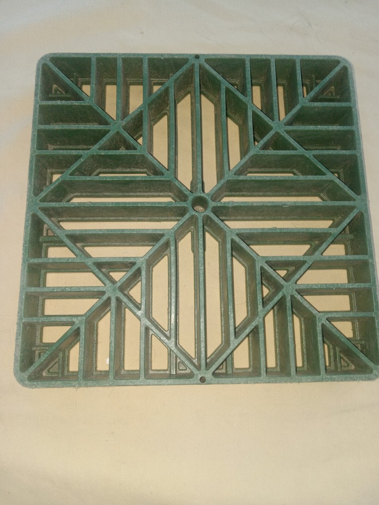 NDS 9 in. Green Square Hard Plastic Drain Grate Snowflake Pattern
