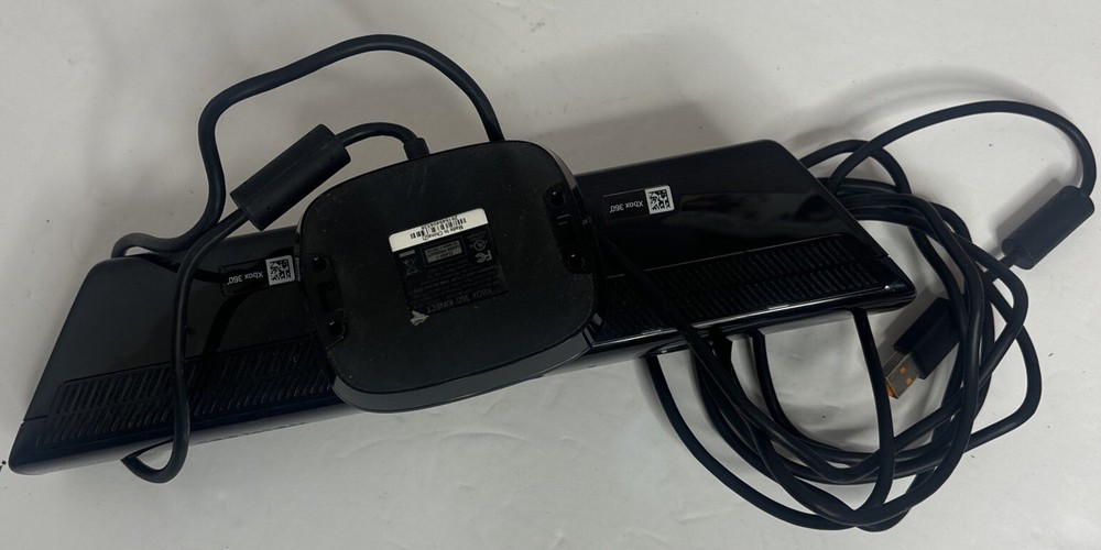 Microsoft 1414 Xbox 360 Kinect Sensor Bar Only - Black