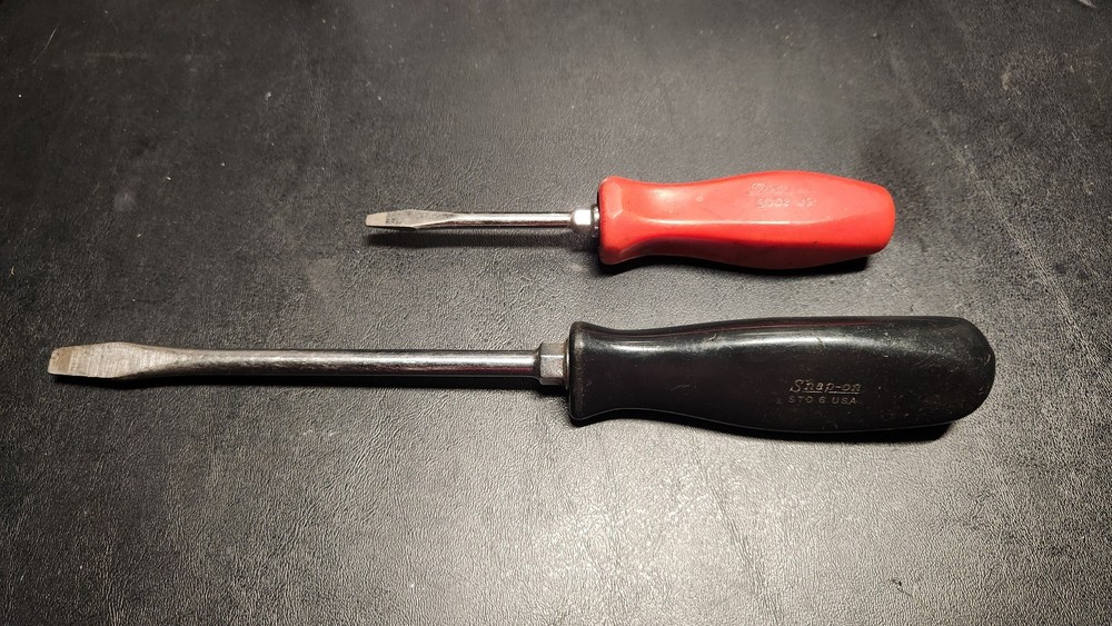 2x Vintage Snap-On Flat Blade Screwdrivers