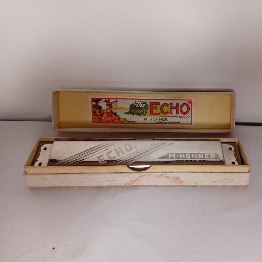 Vintage Echo M. Hohner Harmonica Key G