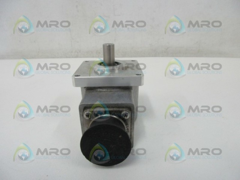 ALLEN BRADLEY 845T-DZ31ACJ-C SER. B ENCODER OPTICAL INCREMENTAL NSNP