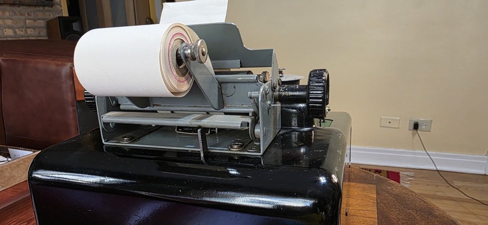 Victor Series 2 200/210 Adding Machine. Solid!