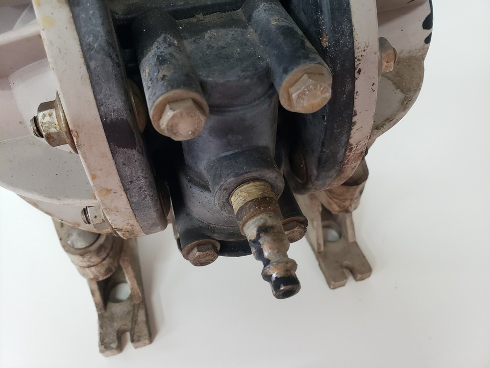 ARO 666053-322 Diaphragm Pump