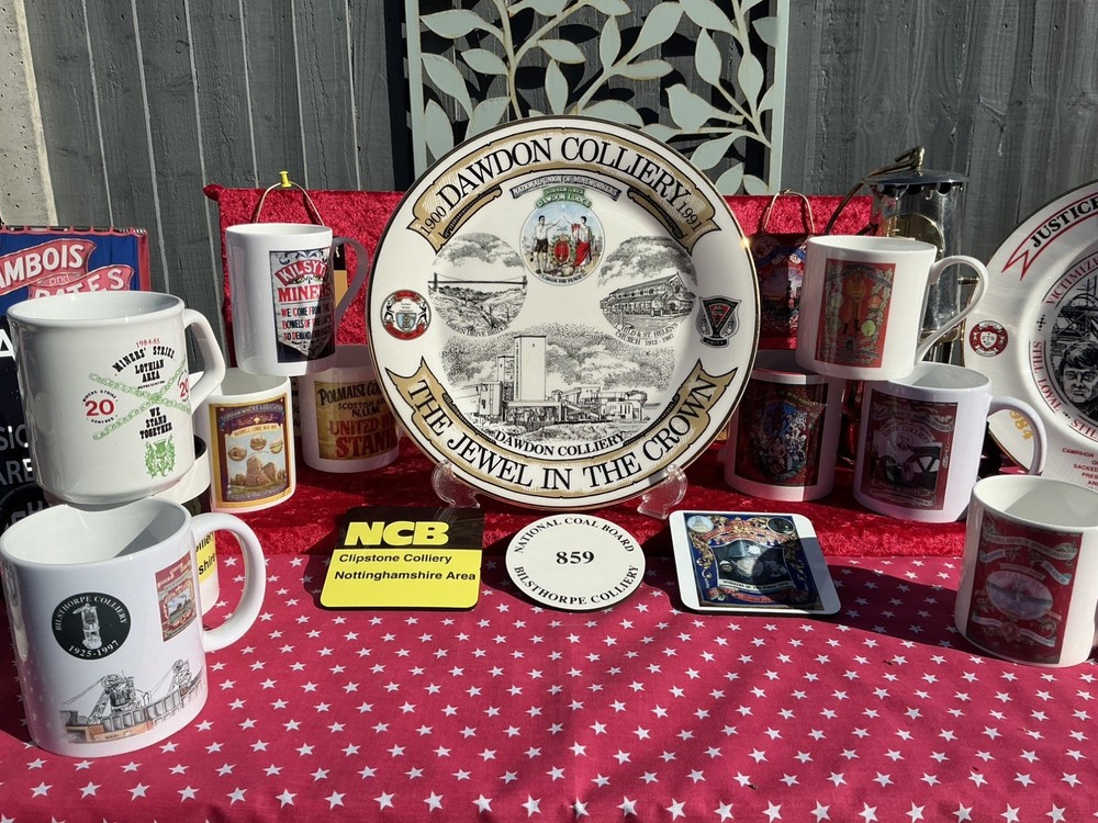 Dawdon Colliery NUM miners plate