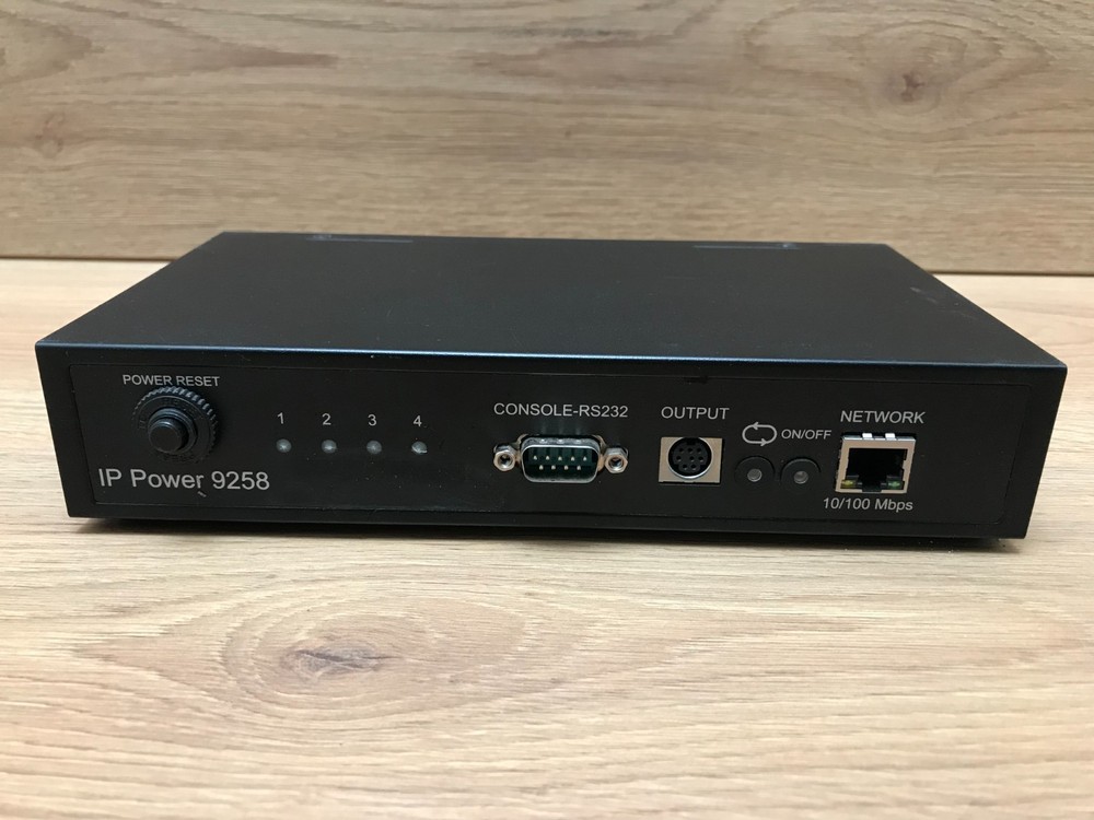 Aviosys IP 9258 S 4 Port Web Power Network Switch Controller Distribution Unit