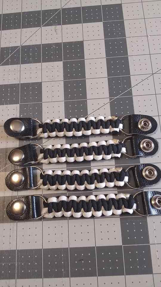 Vest extenders BLACK & WHITE SET OF  4 para cord light & STRONG!! By Stitch