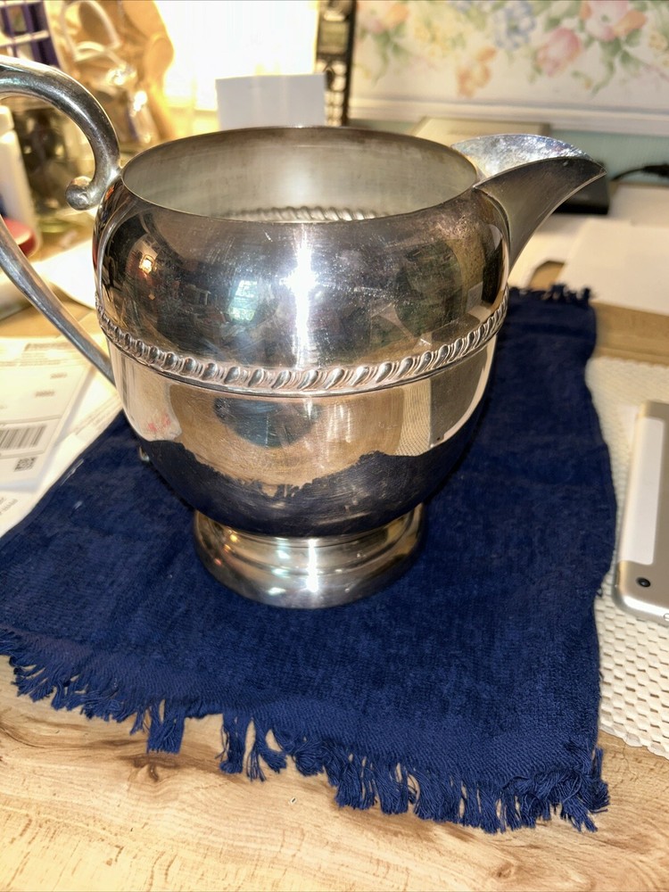 Antique Crescent Silverplate Water Pitcher 8” At Handle