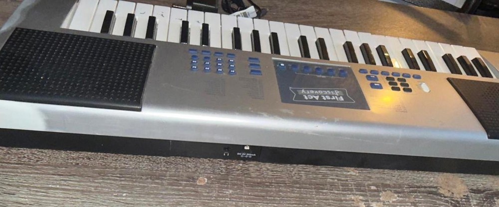 First Act Discovery Electronic Keyboard with Power Adapter