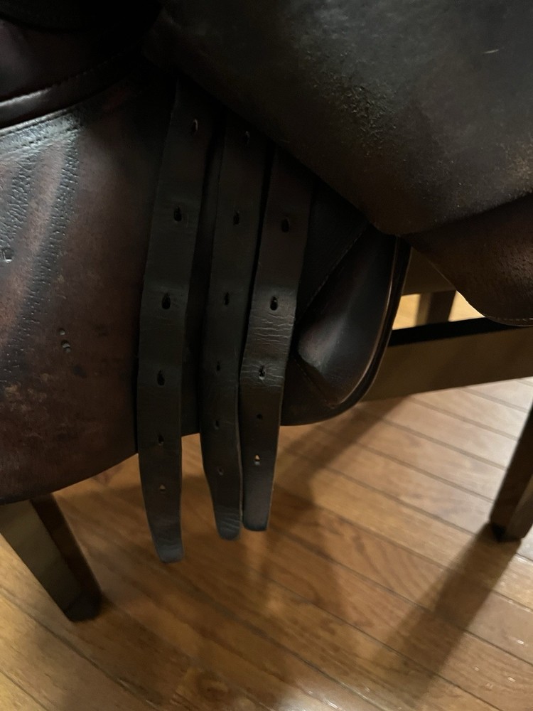 CWD Jump Saddle 17” 2L Flap Medium Tree Brown Leather