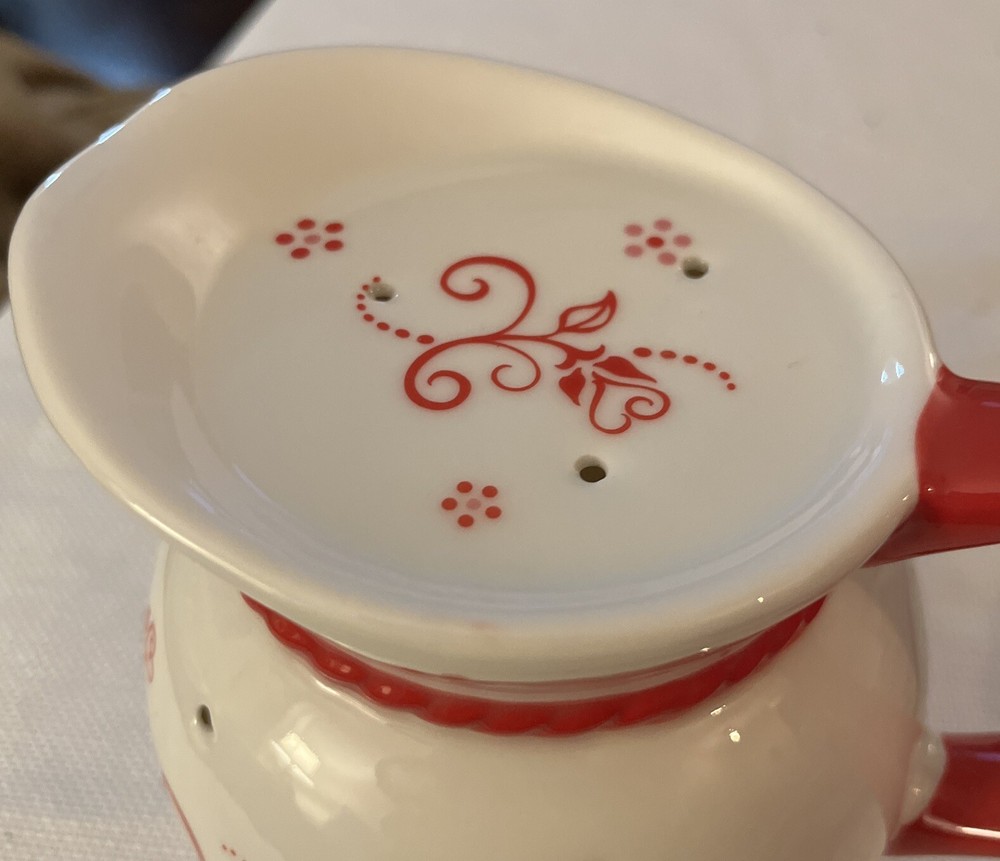 Temptations Holiday Mini Pitcher With Lights