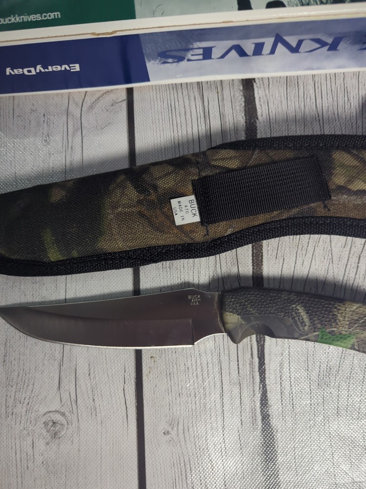 Buck Knife 470 Realtree Fixed Blade