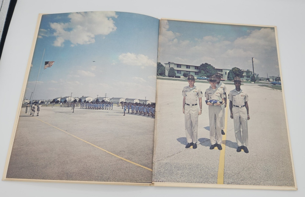 US Air Force Basic Training 3728 Squadron Flight 0119 March 1974 Class Book