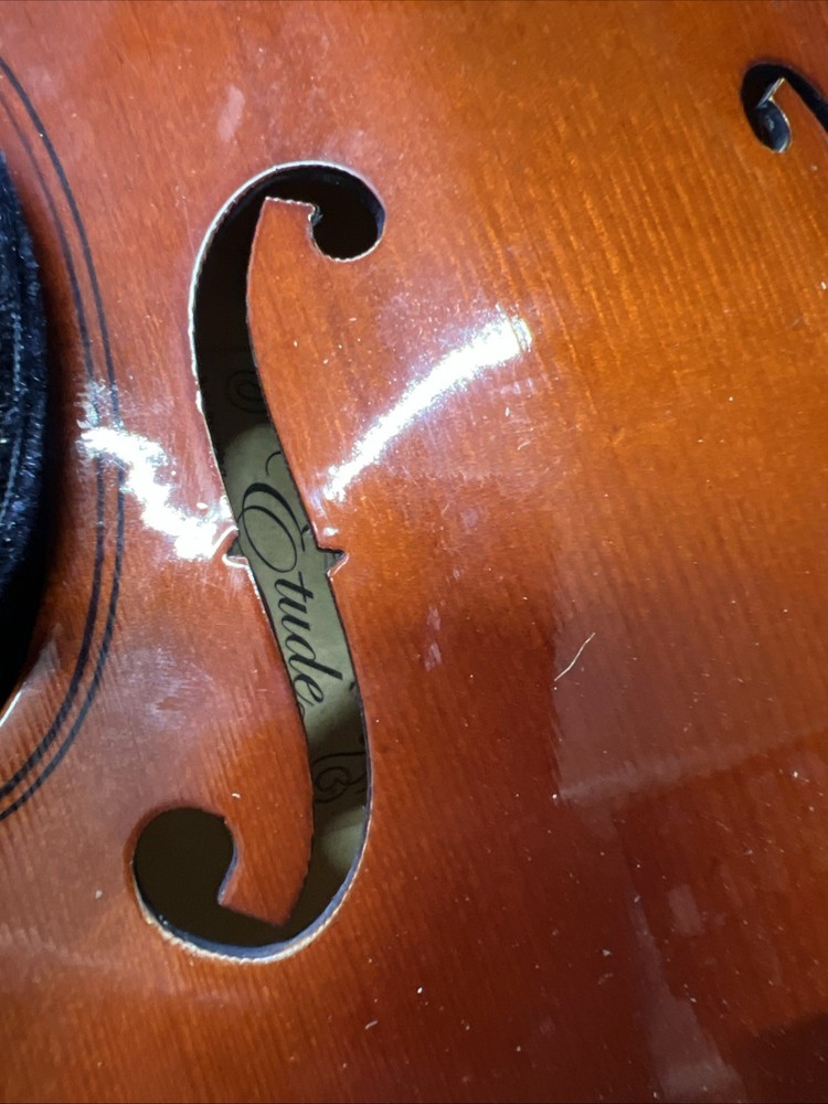 Etude Student Violin with Bow and Case UNTESTED
