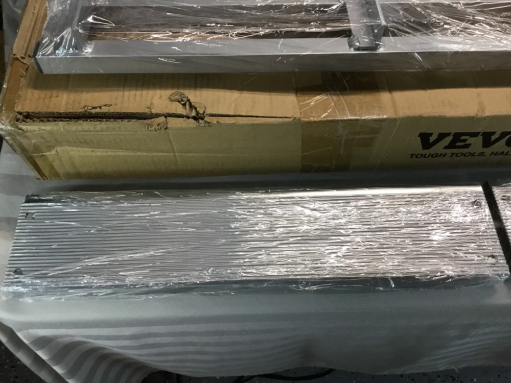 VEVOR Dock Ladder Steps ZT-S04 - READ