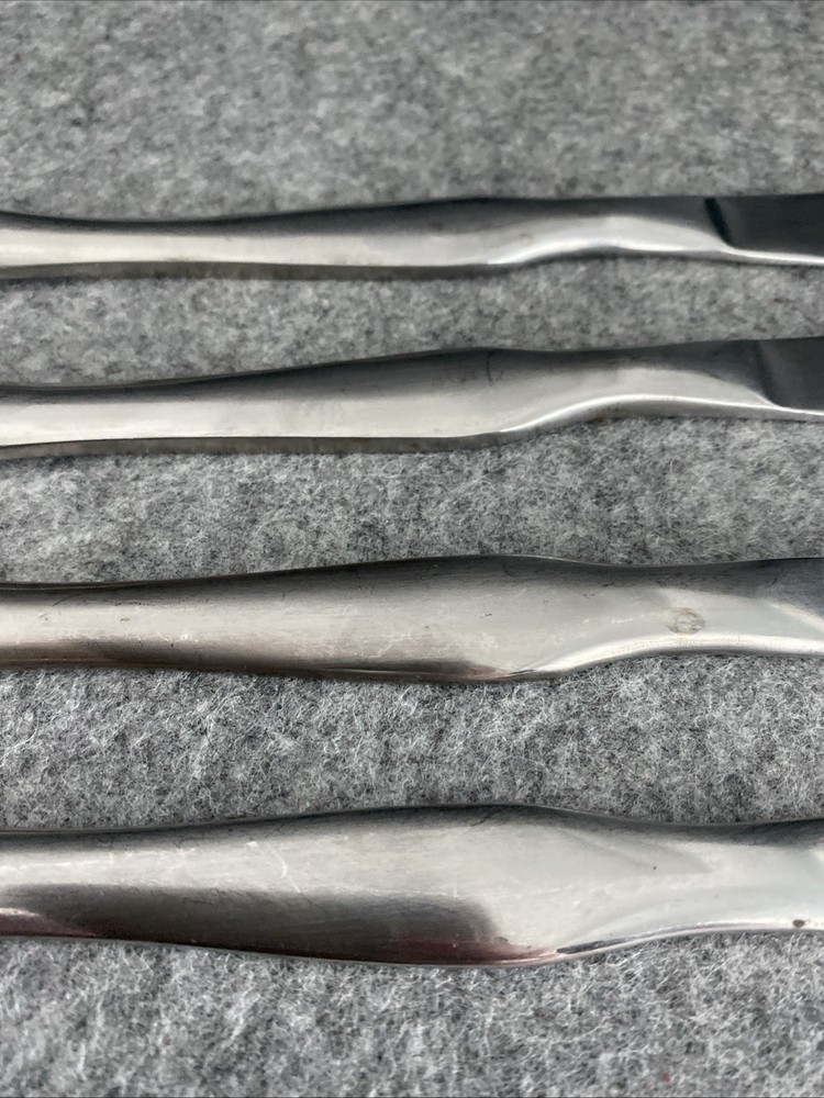 4 Retroneu 18/10 Stainless SILHOUETTE Flatware Modern Solid Knives