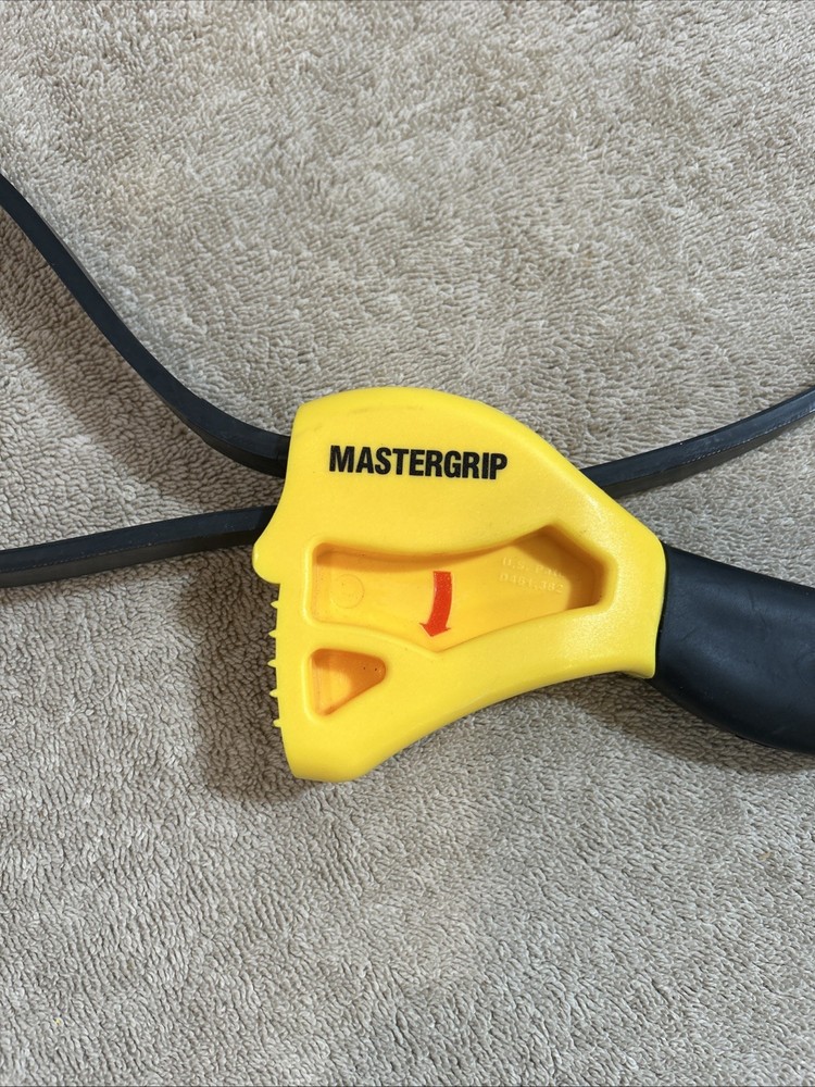 Strap Wrench. By Mastergrip 19"