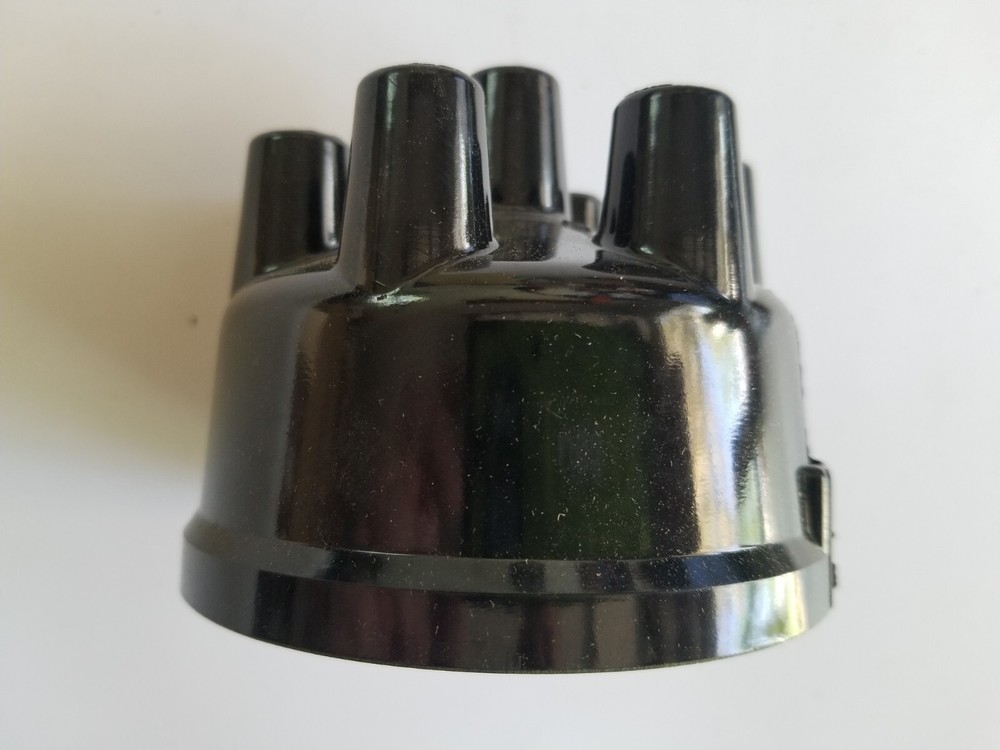 One(1) Unbranded F300 Distributor Cap