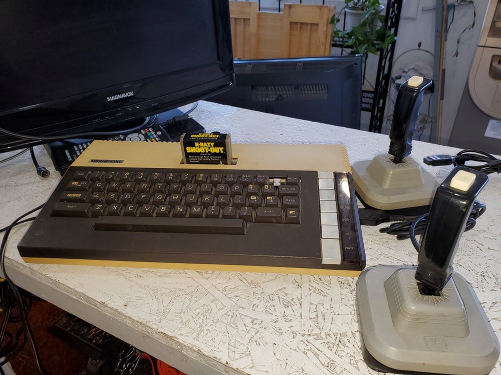 Atari 800XL Tested/Working View Pics