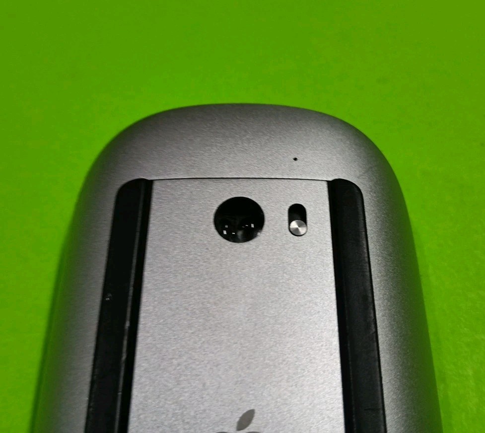 GENUINE Apple Bluetooth Wireless Laser Multi-Touch Magic Mouse - A1296 Authentic