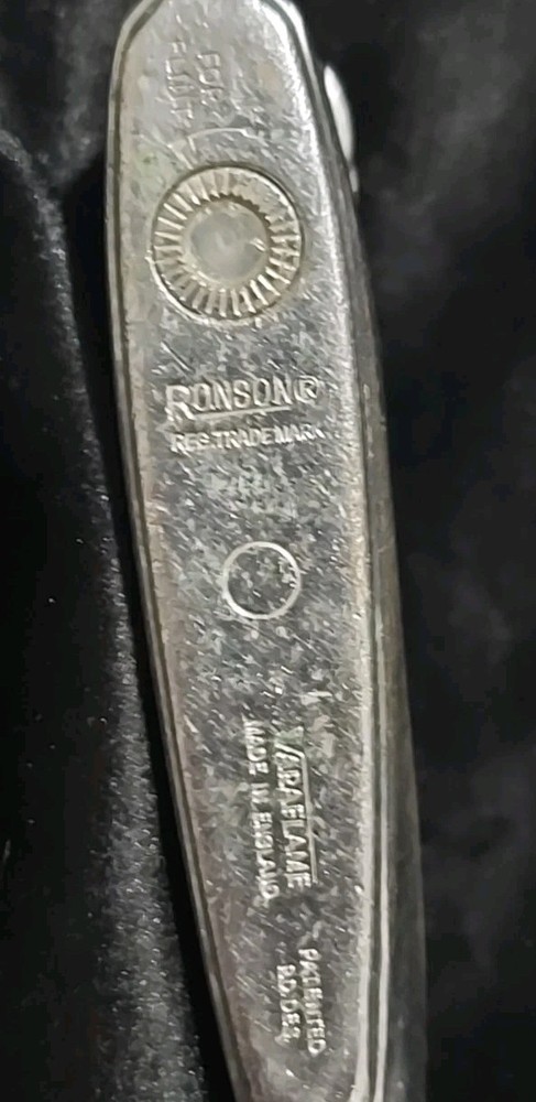 Vintage Ronson Varaflame Silver Chrome Butane Lighter Complete Untested