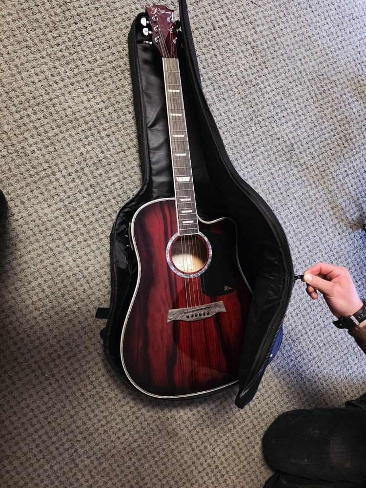 Rango Guitar With Soft Case