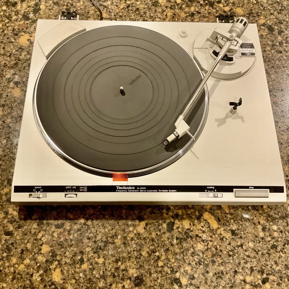 Technics SL-B200 Turntable AS-IS Needs Belt/Stylus Works Read