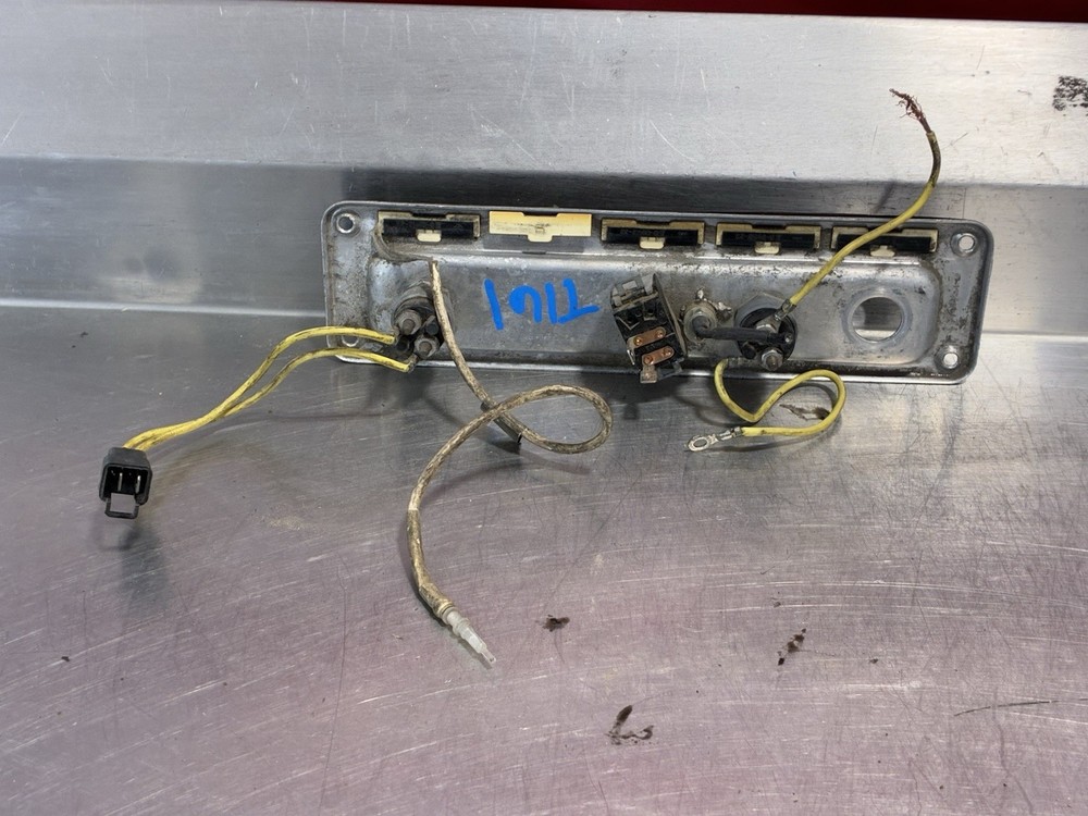 Freightliner FLD CLASSIC Ignition Dash Panel