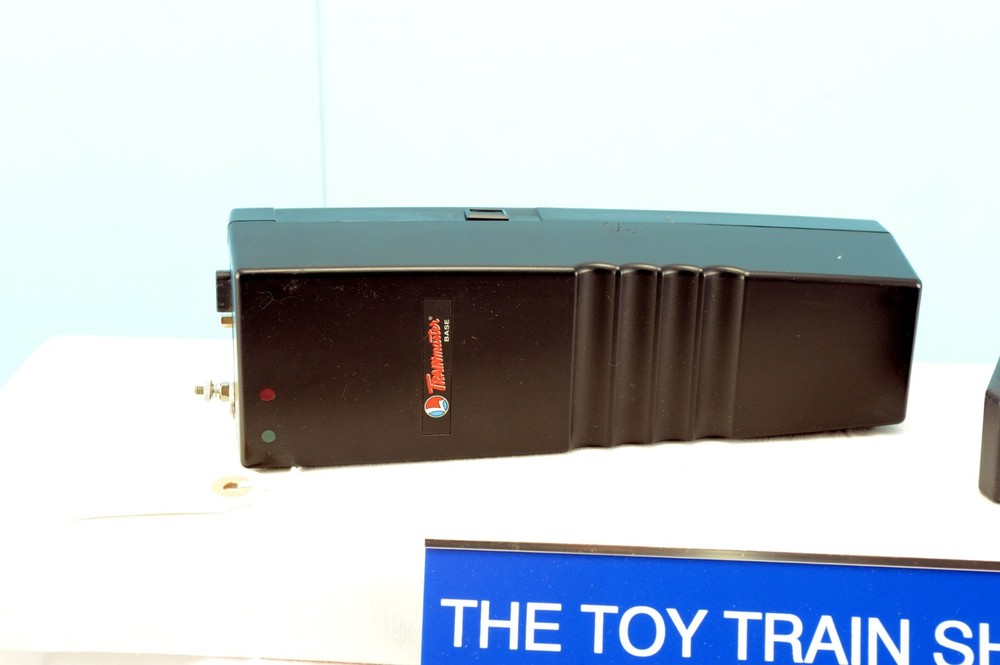 LIONEL 12911 TRAINMASTER TMCC COMMAND BASE W POWER SUPPLY & CABLE. GOOD COND.