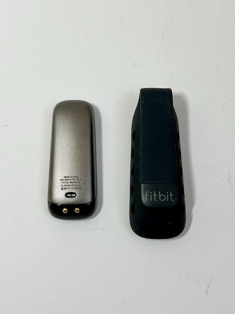 Fitbit One Wireless Activity Plus Sleep Tracker Black No Charger UNTESTED