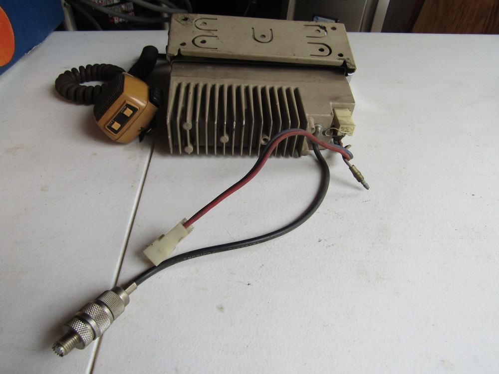 VINTAGE TACTEC 16 CHANNEL CB