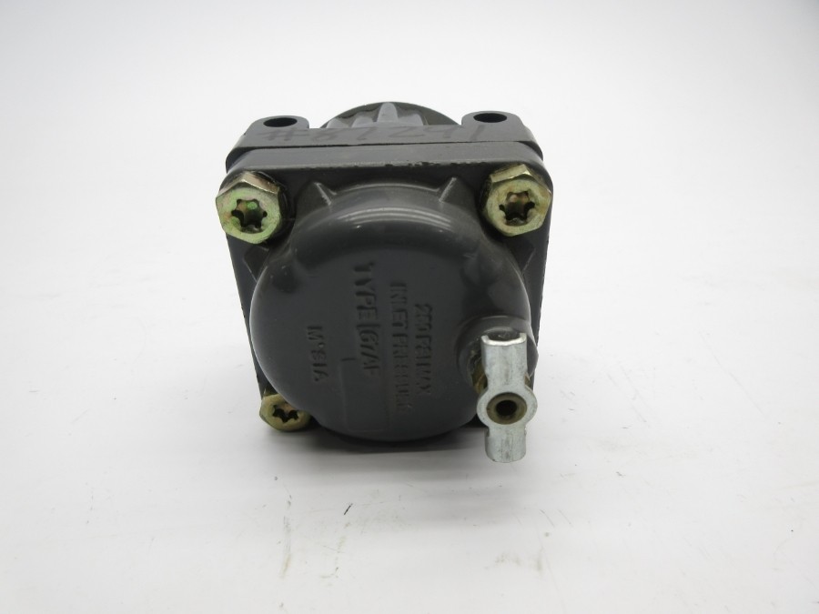 FISHER 67AFD-1 UNMP