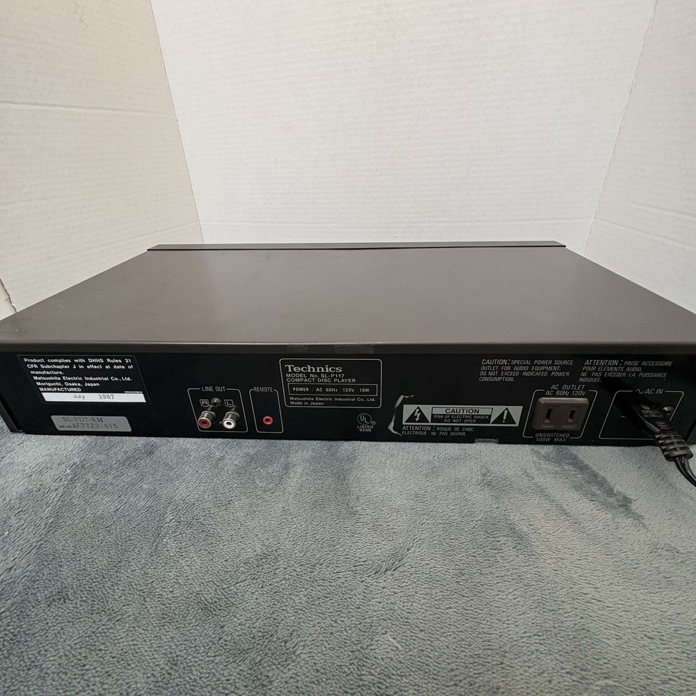 Vintage Technics Single Disc Compact Disc CD Player SL-P117 Works 1987
