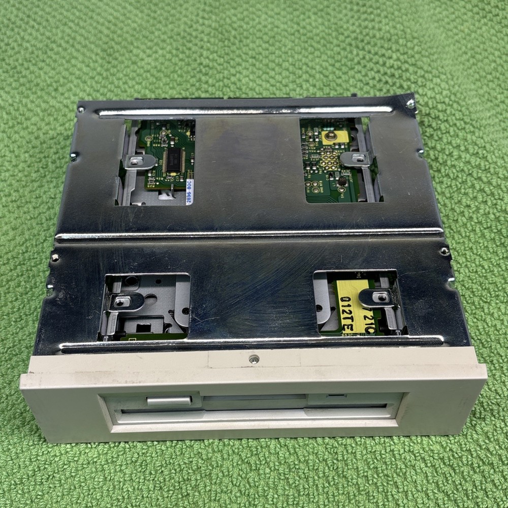 Sony 1.44Mb MPF520-E 3.5 inch Floppy Disk Drive