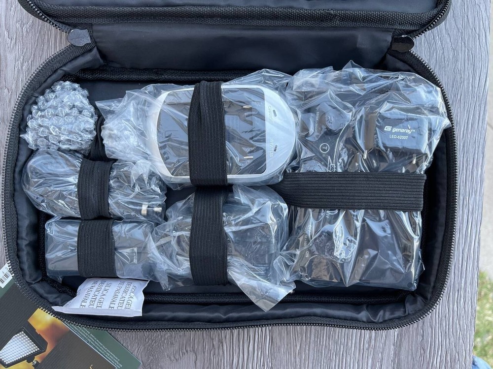 Genaray LED-6200T 144 LED Variable-Color On-Camera Light