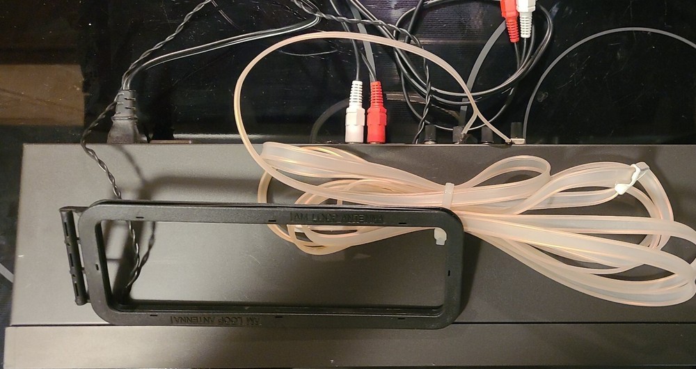 Technics ST-S75 AM/FM Digital Tuner