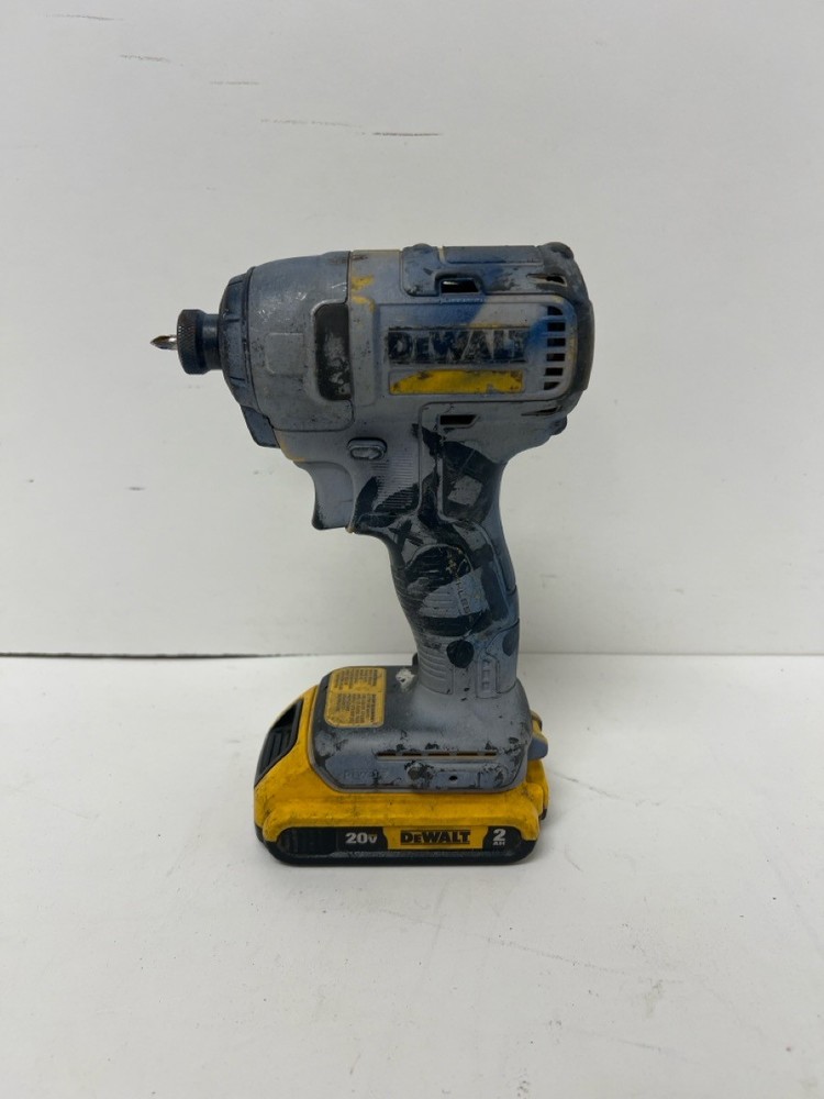 20v Dewalt Impact With Battery *Condition* (P08032520)