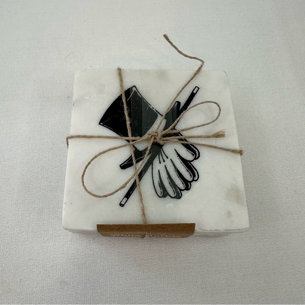Jodhpuri White Marble Coaster Set Magic Hat With Gloves