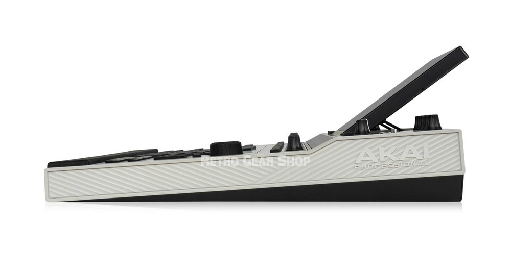 Akai Pro MPC XL Professional Sampling Drum Machine Workstation Sampler Sequencer