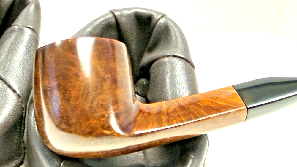 SAVINELLI 123 Smooth 1/8 Bent Pot w Triangular Shank