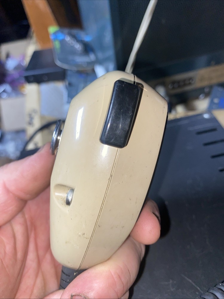 Motorola Mic Model HMN 1033A