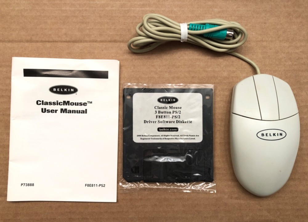 BELKIN 3-Button PS/2 Classic Mouse - Programmable Center Button - P56431