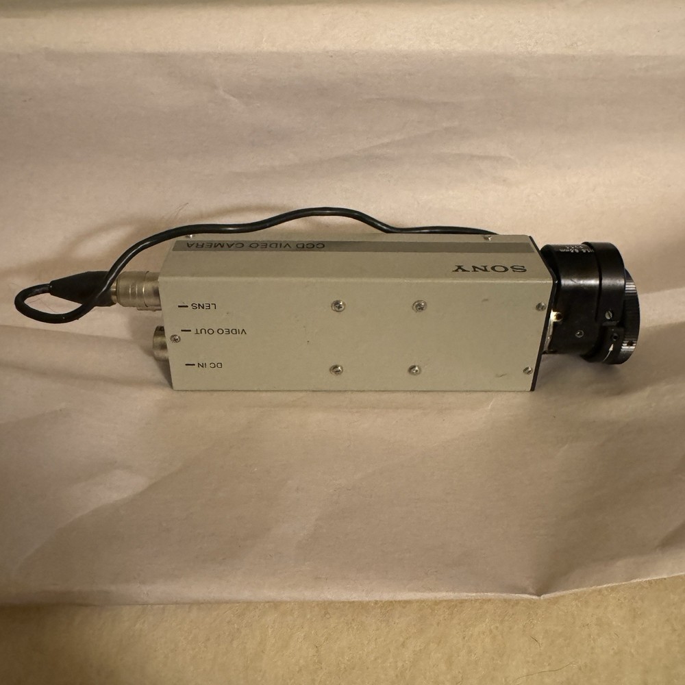 Sony AVC-D1 CCD Video Camera