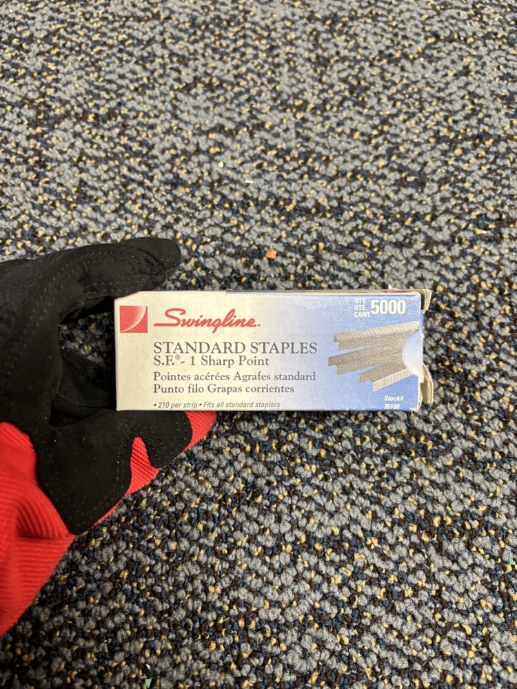 Swingline Standard Staples 1