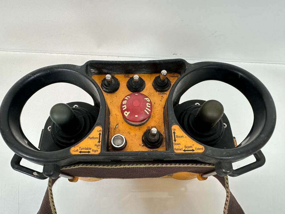 Hetronic Nova-L 4K Transmitter Controller