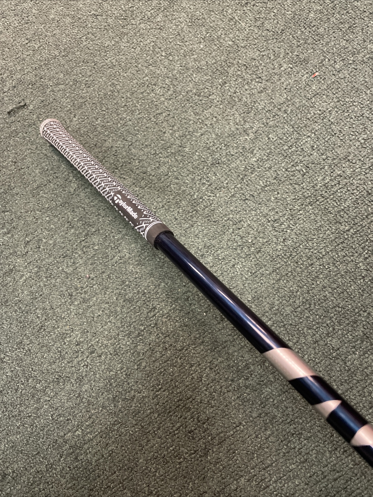 New TaylorMade SIM 2 Max Driver Mens RH Fujikura Ventus 5r 10.5 Degree Regular