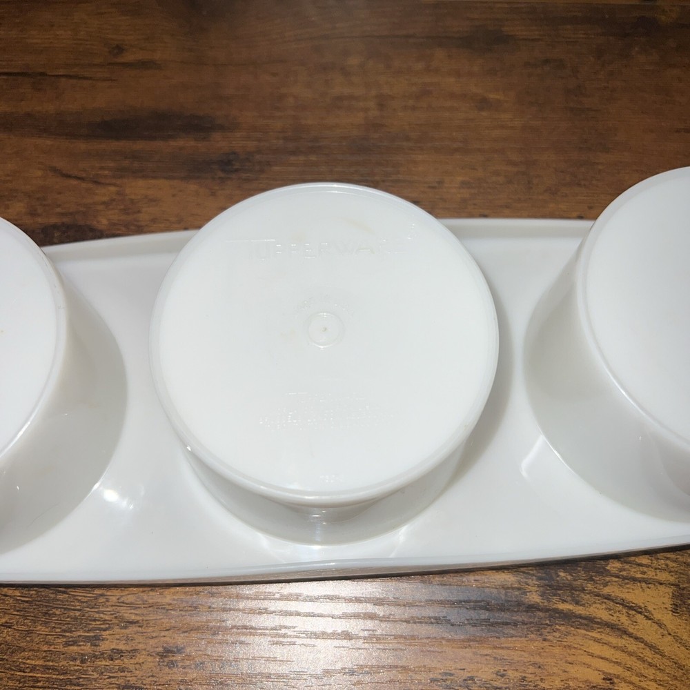 Tupperware 3-in-1 Condiment Tray Container - 732-2 - White