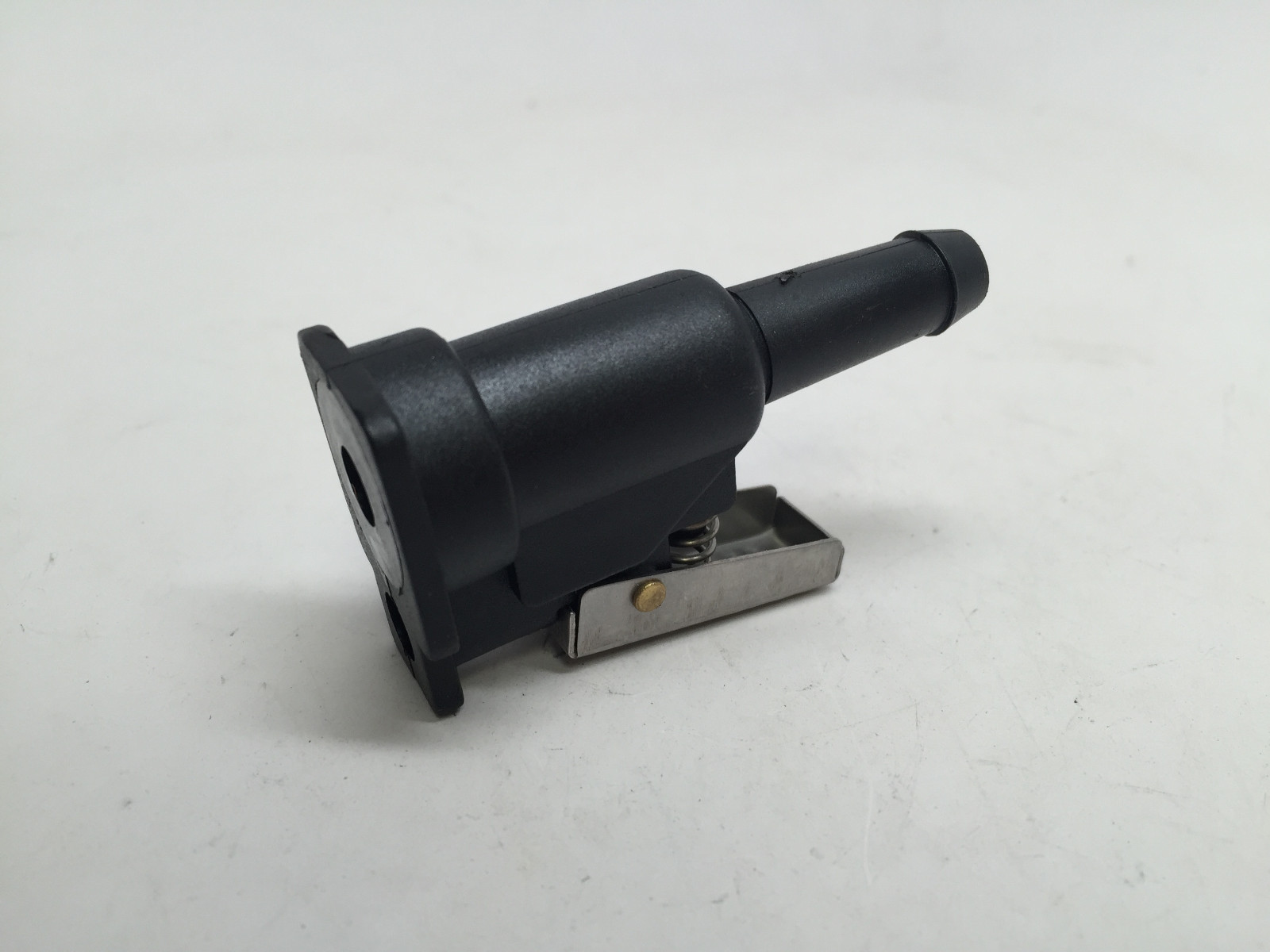 MARINE BOAT YAMAHA FUEL LINE CONNECTOR FEMALE 3/8" HOSE OUTBOARD TANK ENGINE END