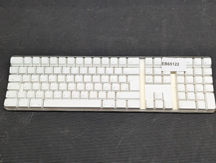 Apple Wireless Keyboard A1016 - Used, Scratches, No Box