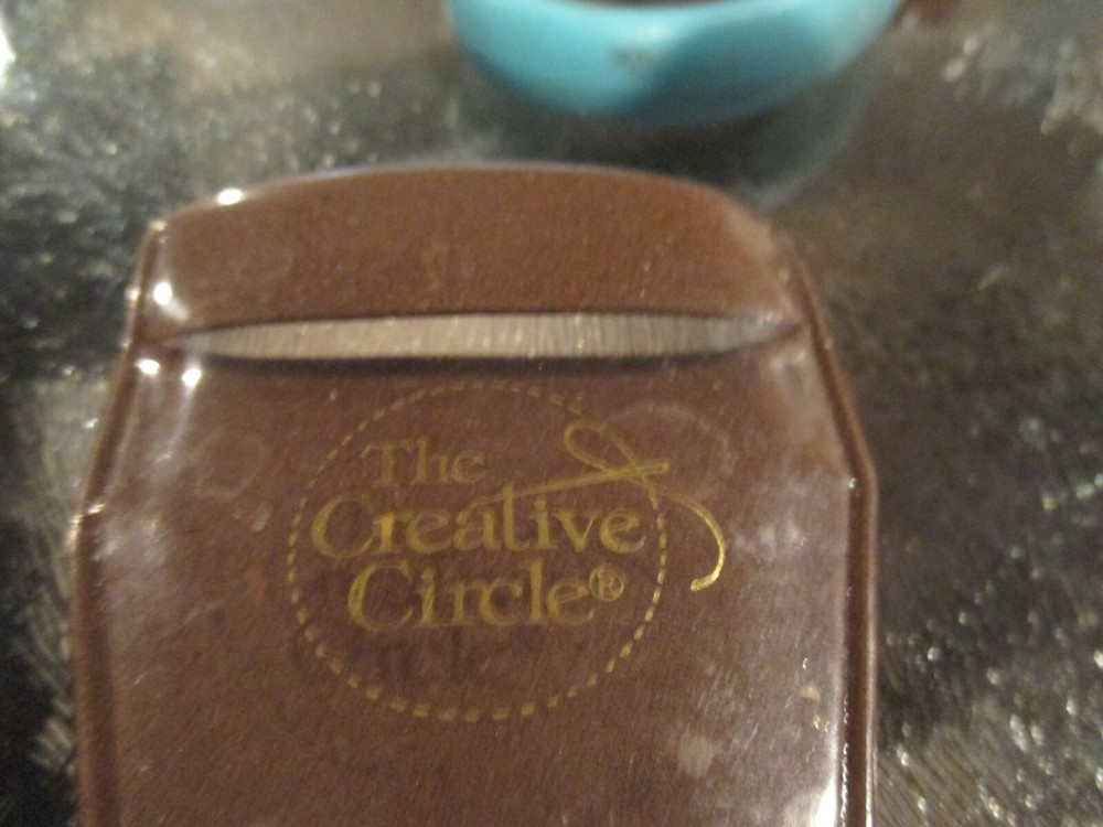 Vintage Stork Craft Sewing thread scissors The Creative Circle