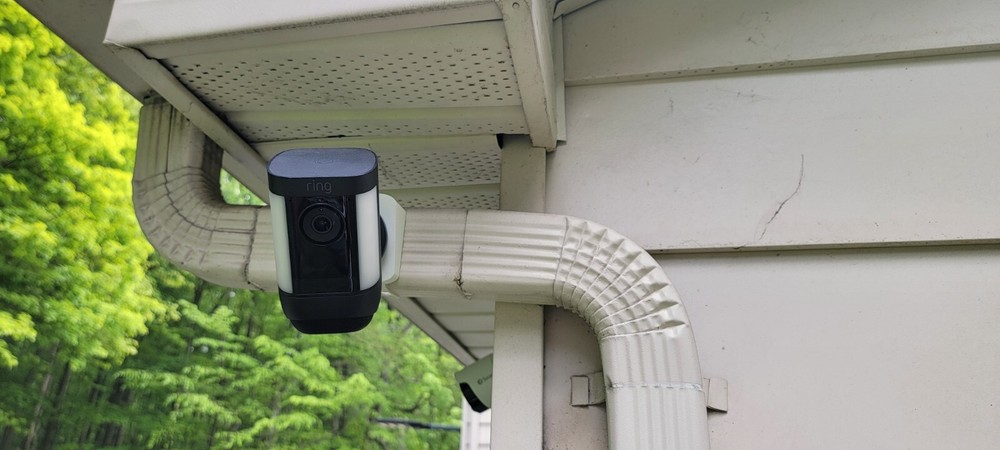 Horizontal Downspout Mount for Ring Spotlight PRO Camera